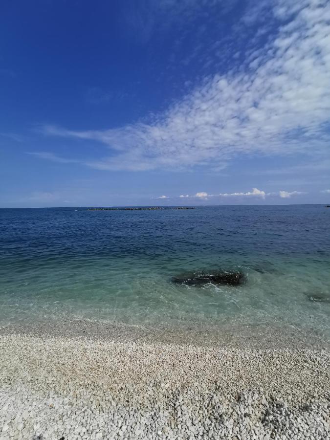 Villa Carlo Bisceglie Exteriör bild